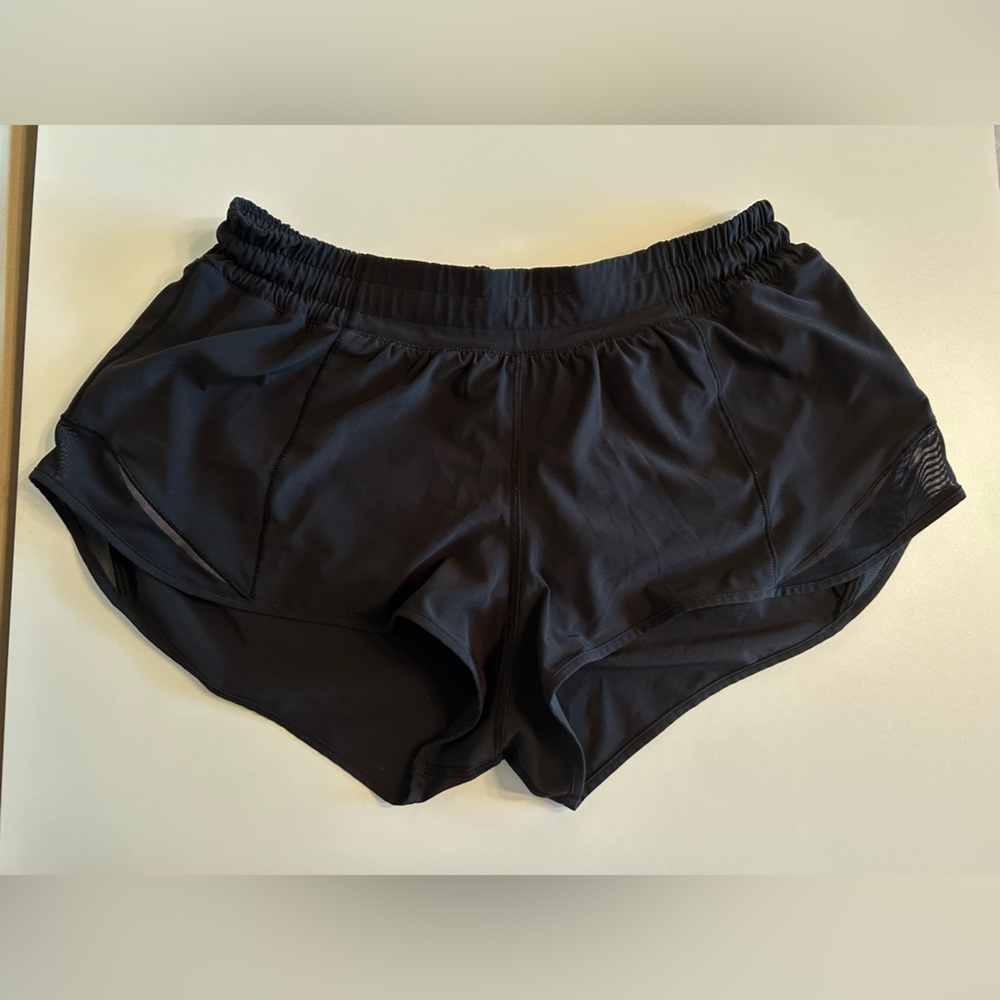 SET OF 2! Lululemon Low-Rise Hotty Hot Lined Short 2.5” - Picture 6 of 9